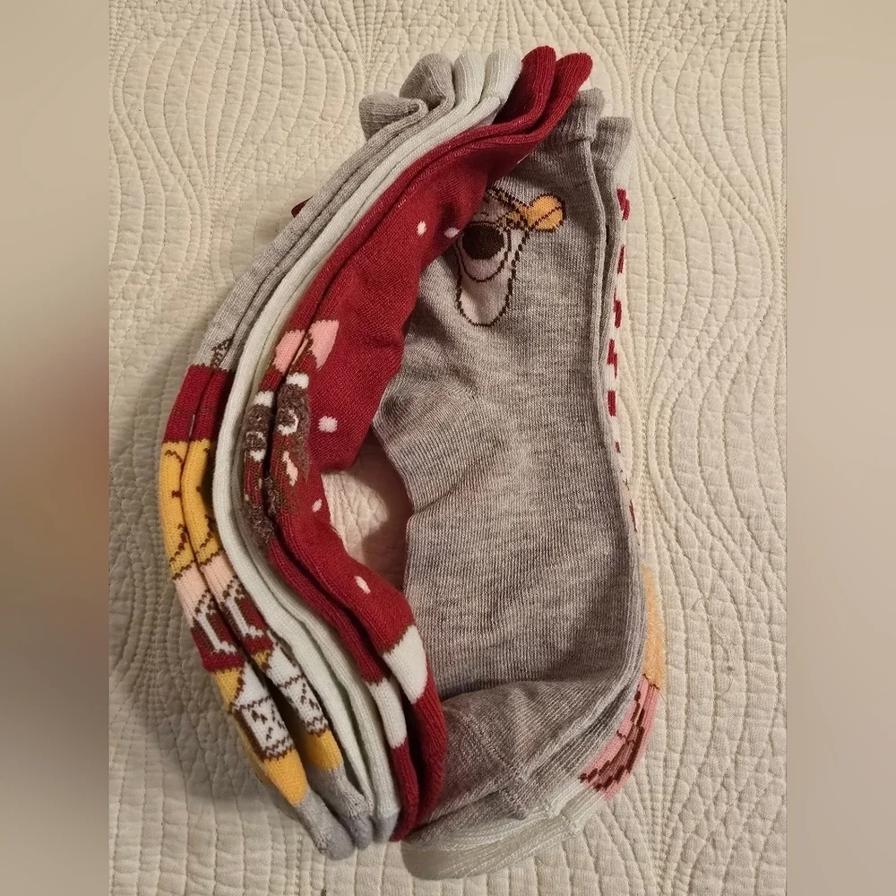 Disney Gray Socks with Winnie the Pooh Design